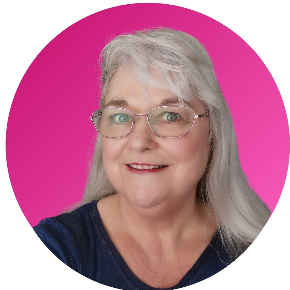 Meet your Posher, Christine
